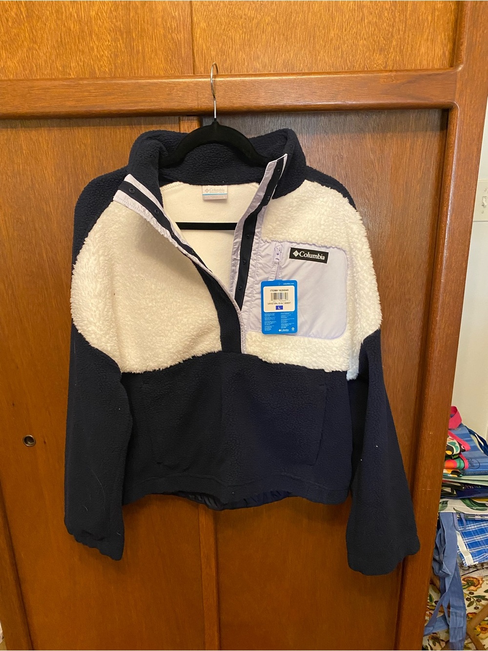 Columbia Navy and White Sherpa Pullover